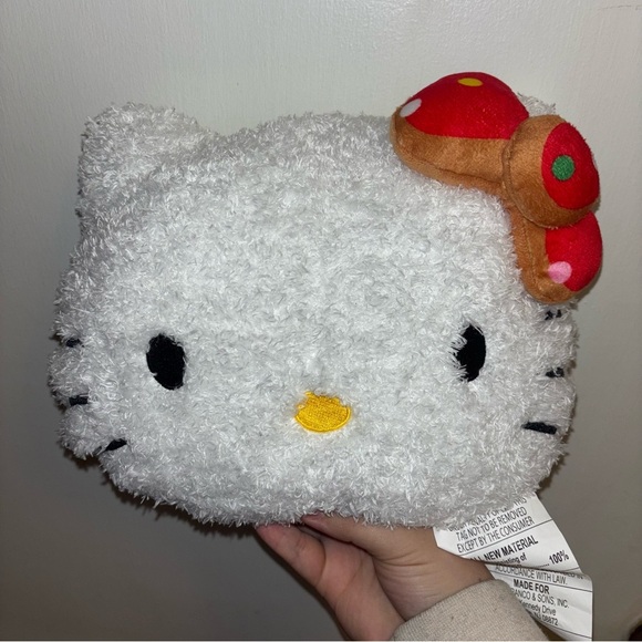 Hello Kitty Nogginz Small Plush Face Pillow - Picture 9 of 9